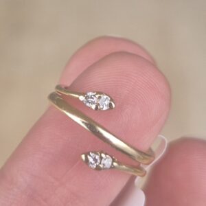 14k 3.1g diamond wrap ring- sz5