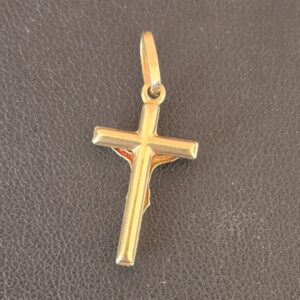 Alternative view of 14k 0.8g crucifix charm