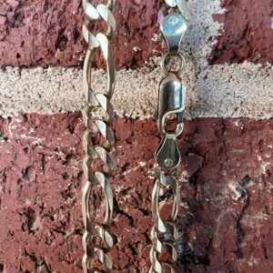 Alternative view of 10k 27.1g Figaro Chain 24”