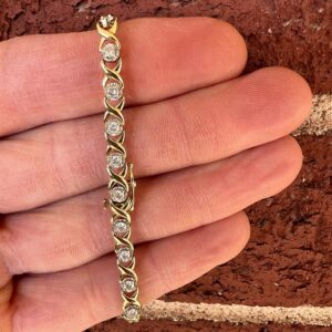 Alternative view of 10k 6.7g Diamond XO Bracelet 7"