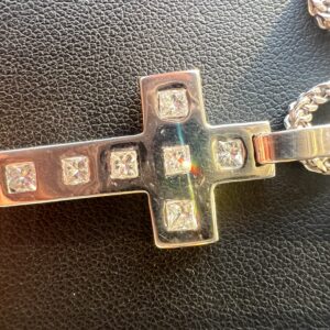 18k 7g White Gold Diamond Cross Charm