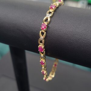 10k 6.5g Ruby & Diamond Bracelet 7'' 4.15mm