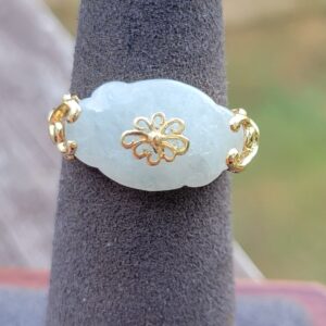 Alternative view of 14k 2.9g white stone ring- sz5