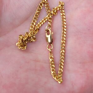 18k 5.7g cuban link bracelet- 8"
