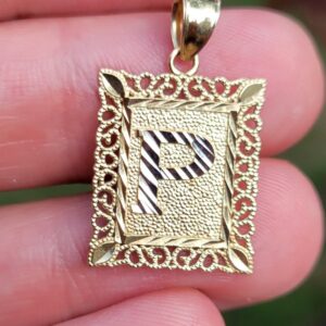 10k 1.6g "P" charm