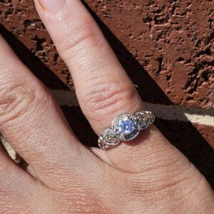 Alternative view of 14k 5.5g 0.75tcw with Colorful Side Stones Sz7.0