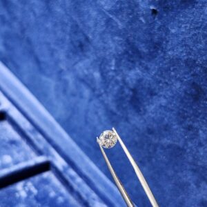 #16 1.01ct GIA Round Brilliant K SI1