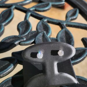 14k 1.1g Classic Studs 1.35tcw