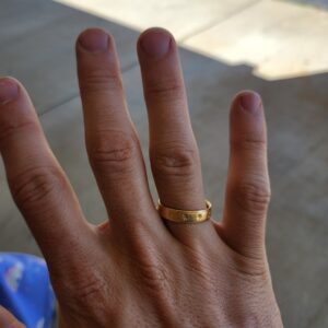 Alternative view of 22k 8.6g Solid Gold Band Sz 10.75