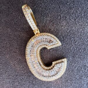 10k 2.4g “C” Pendant Icy Charm