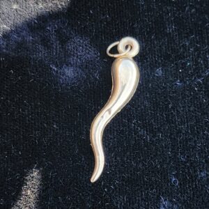 14k 0.4g Itallian Pepper 🌶 1.5"