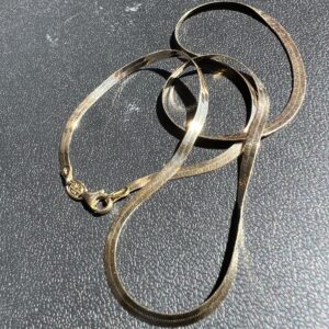Alternative view of 14k 4.5g Gold Herringbone Chain 18”
