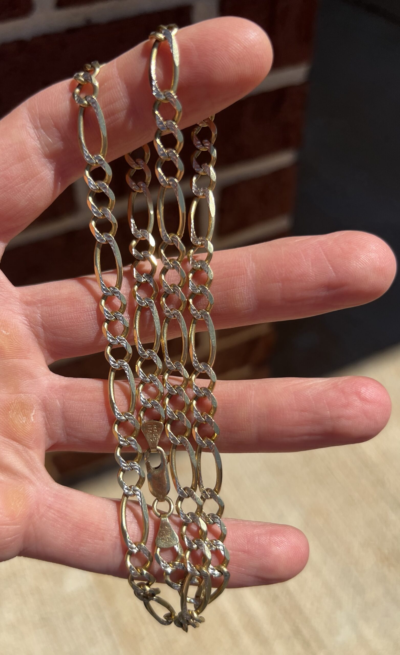 14k 26g Gold Figaro Two Tone Chain 22” - Image 3