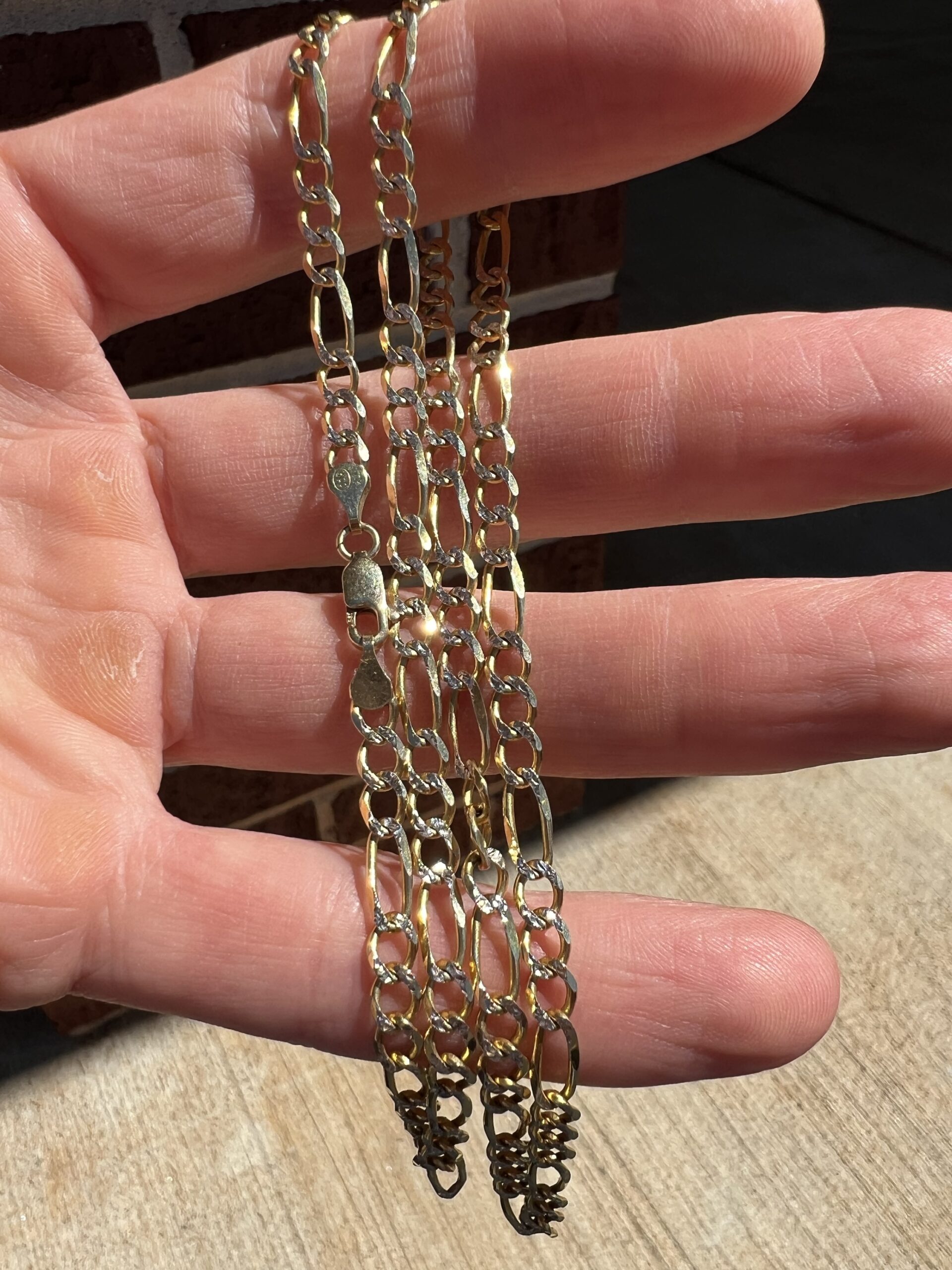 14k 12.2g Gold Two Tone Figaro Chain 22” - Image 3