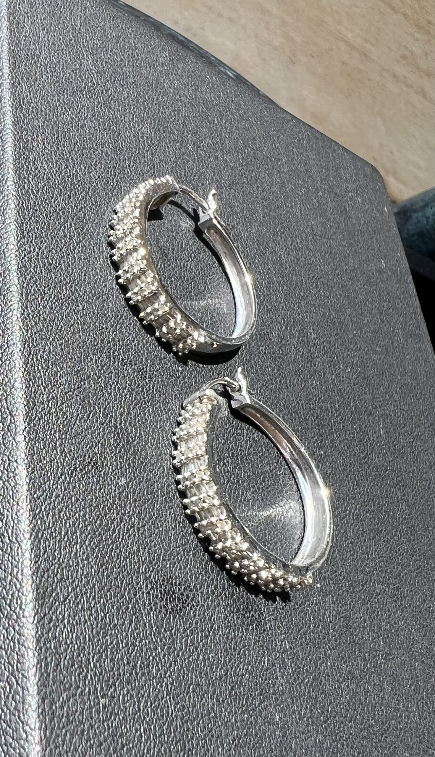 14k 6.2g White Gold Hoops w/Diamonds - Image 2