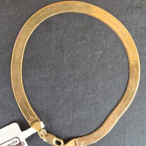Alternative view of 10k 5.2g omega bracelet- 8"