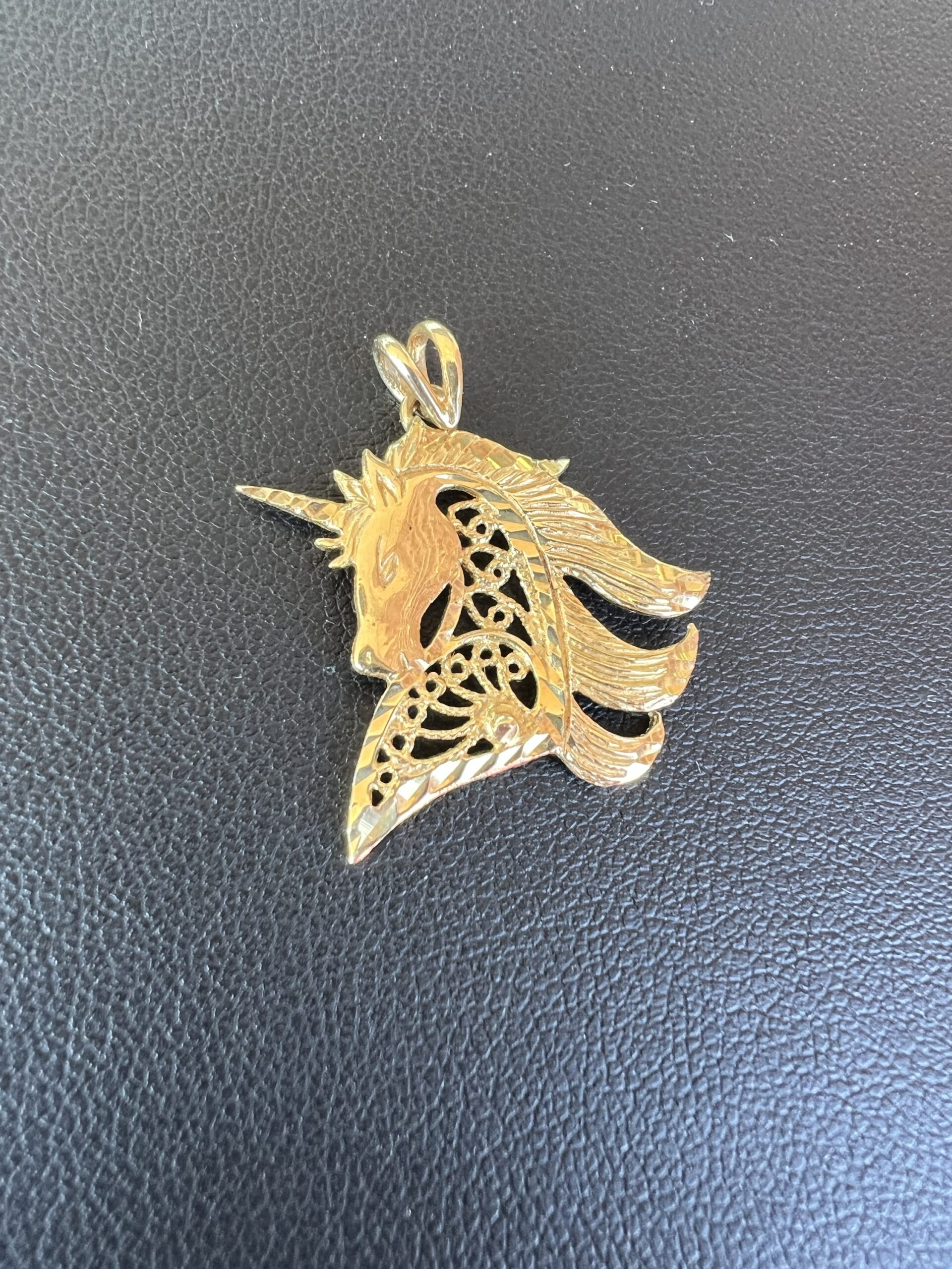 14k 2.4g Gold Unicorn Charm