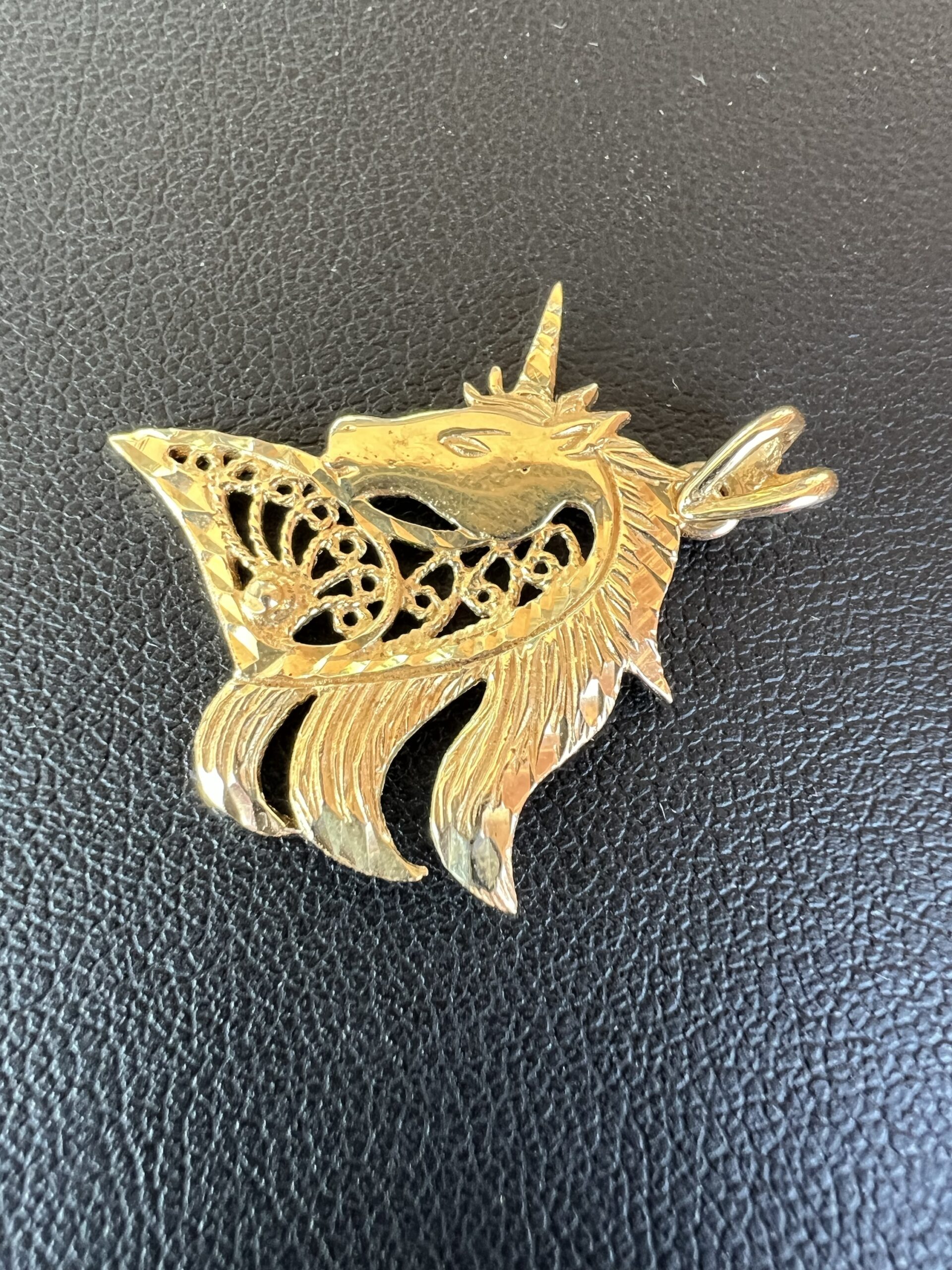 14k 2.4g Gold Unicorn Charm - Image 2