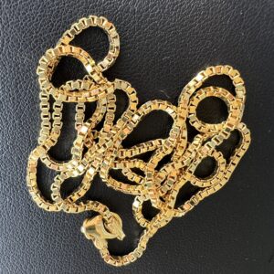 Alternative view of 14k 4.2g Gold Box Link Chain 24”