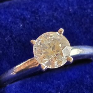 Alternative view of 14k 3.2g White Solitare 1.0ct natural Sz 6.75