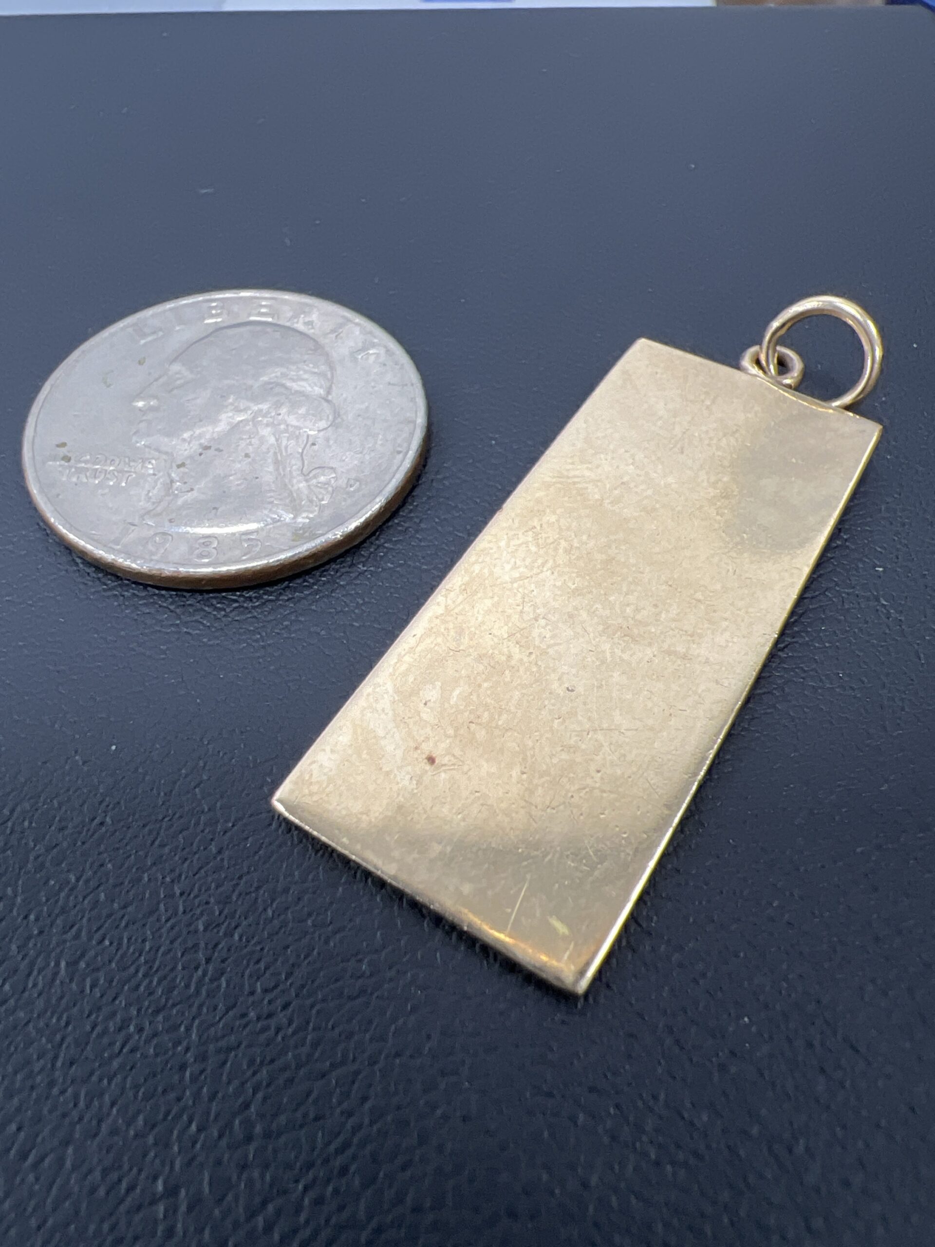 9k 7.9g Gold Pendant Charm - Image 3