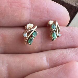14k 2.1g Gold Earrings