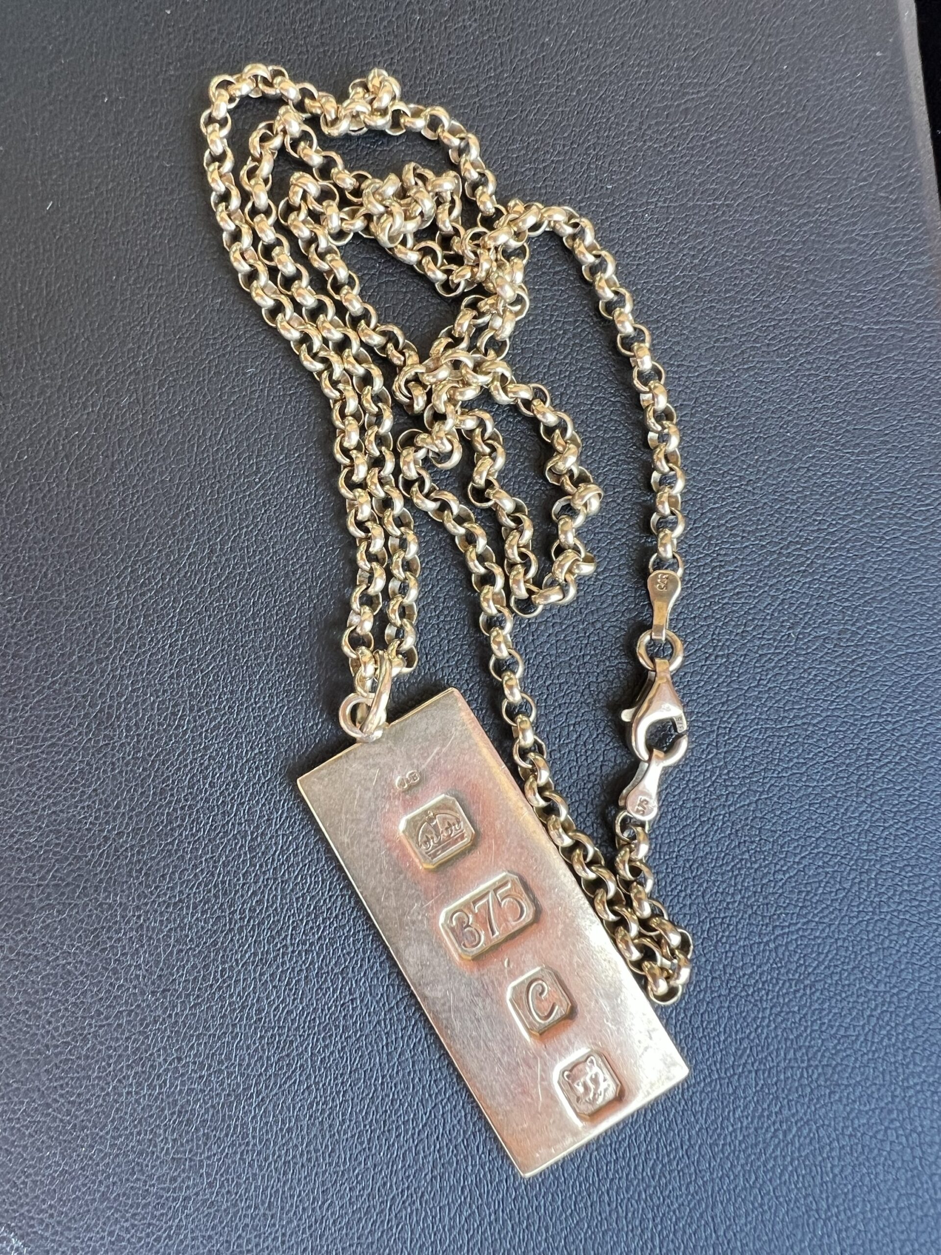 9k 7.9g Gold Pendant Charm - Image 5