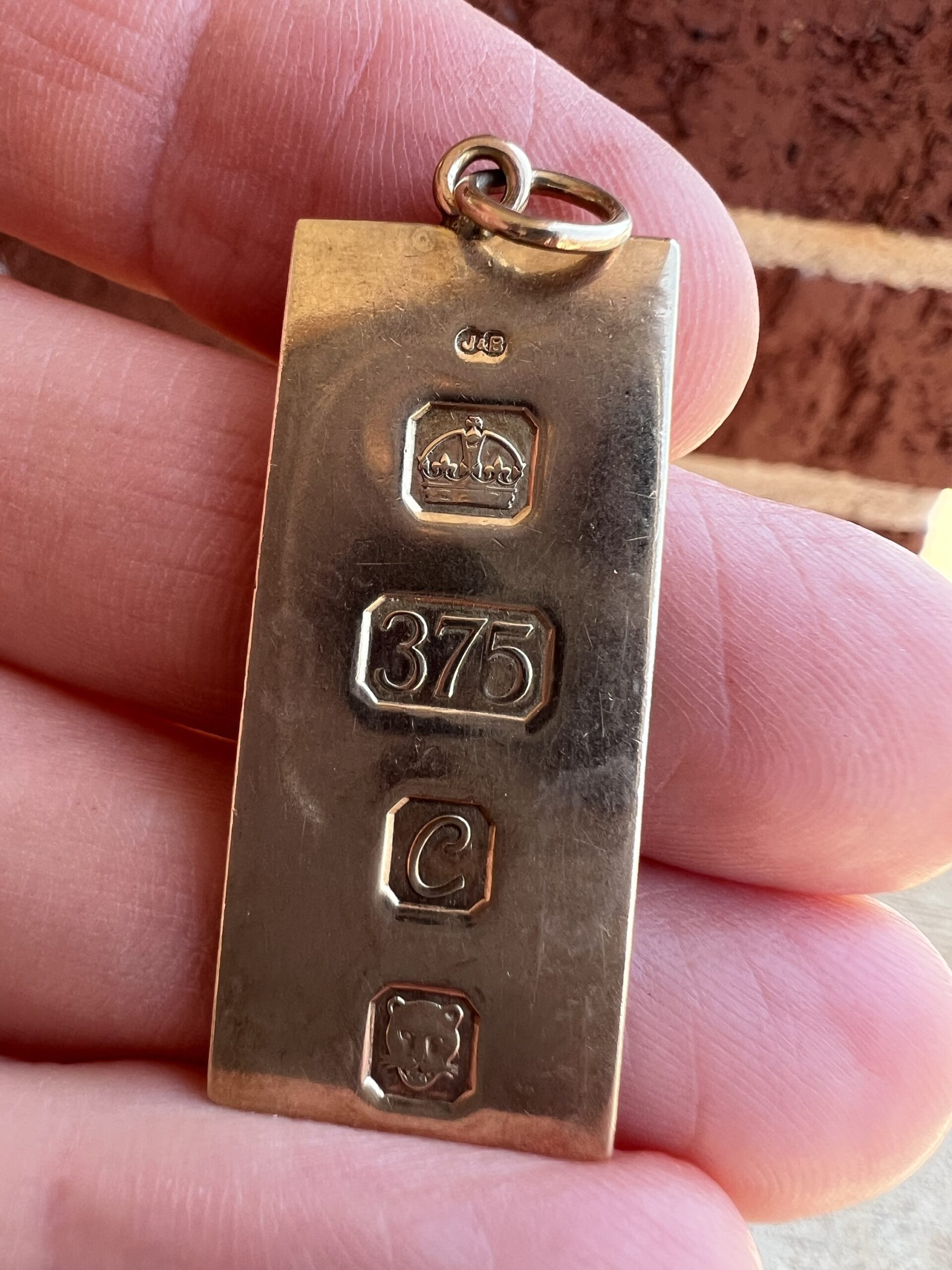 9k 7.9g Gold Pendant Charm - Image 2