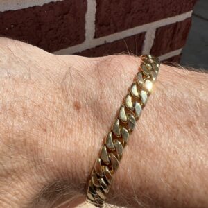 Alternative view of 18k 37.3g Gold Cuban Bracelet 8”