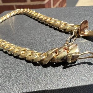 18k 37.3g Gold Cuban Bracelet 8”
