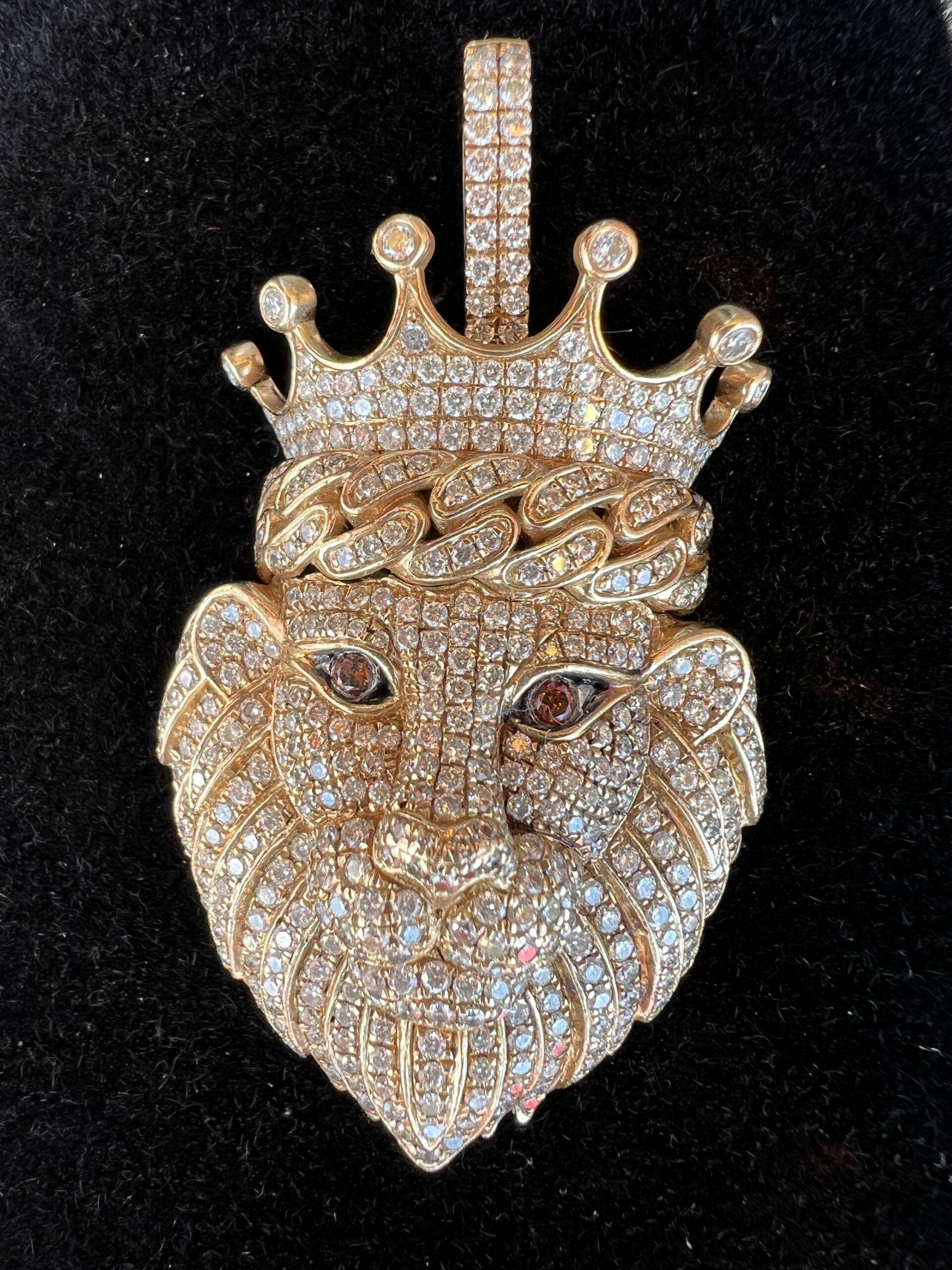 10k 24.3g Gold Lion Pendant Tcw 3 1” by 2”