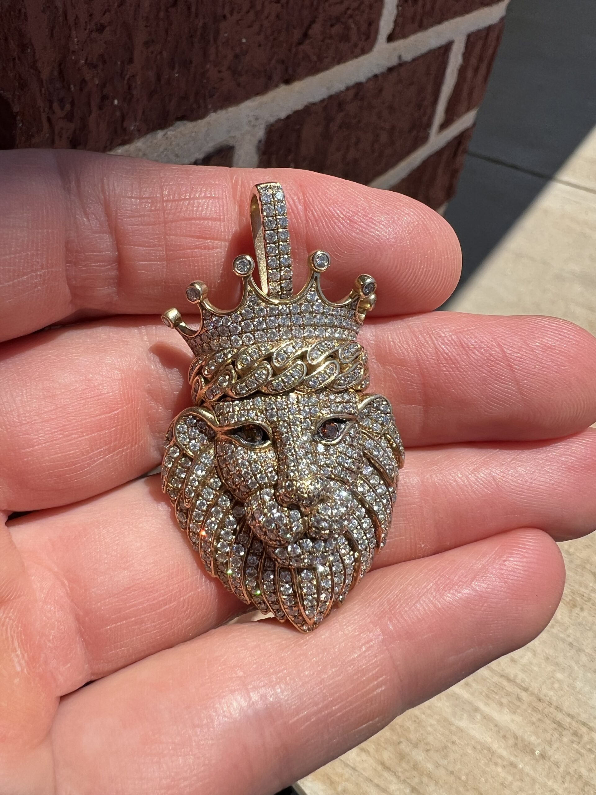 10k 24.3g Gold Lion Pendant Tcw 3 1” by 2” - Image 2