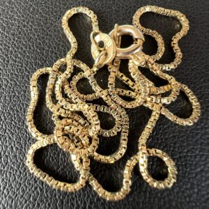 Alternative view of 14k 2.2g Gold Box Chain 15”