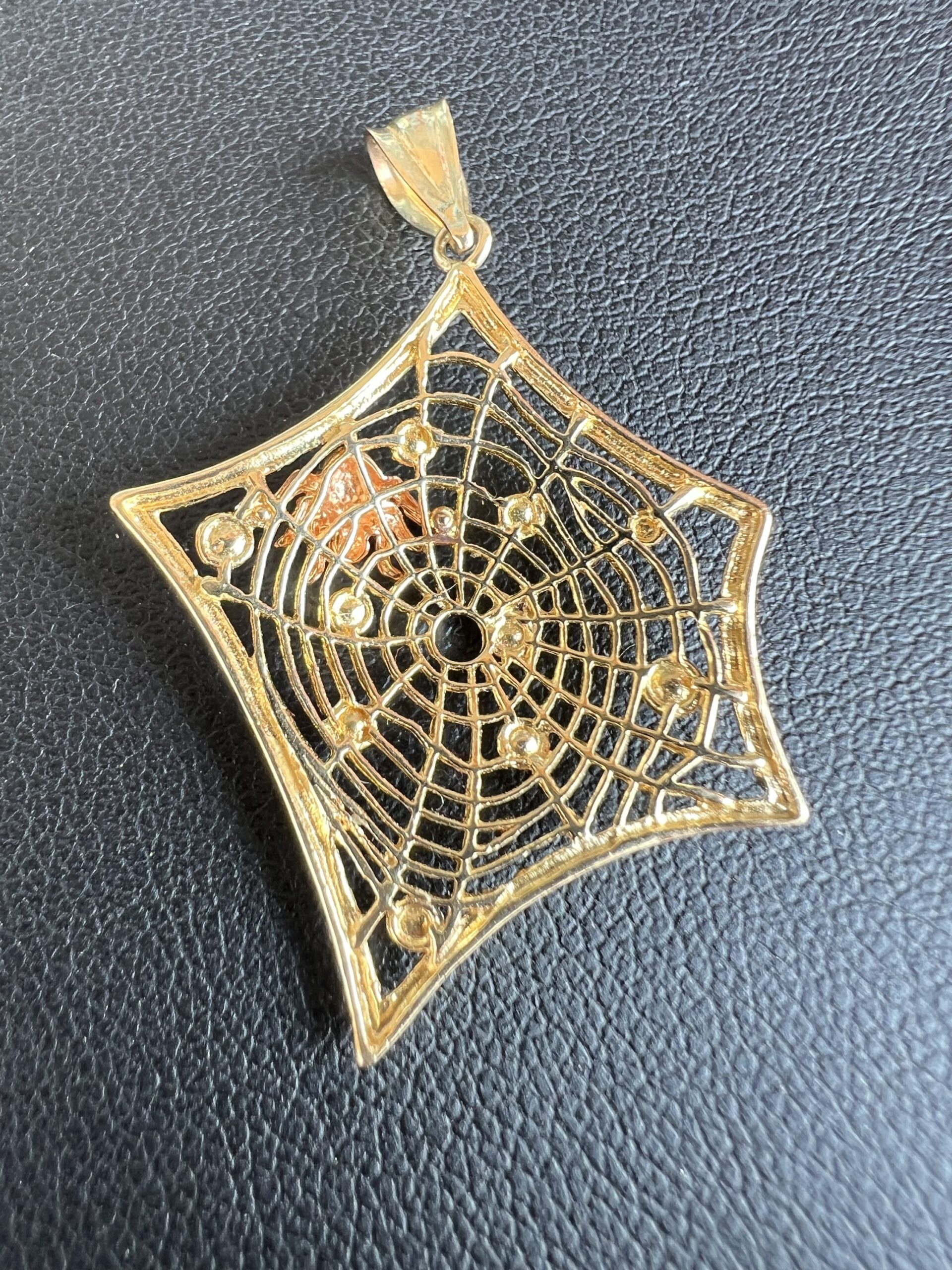 14k 1.9g Gold Spiderweb & Spider Charm - Image 3