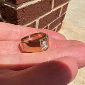 Alternative view of 10k 9.4g Gold Ring w/Diamond 0.21 Tcw