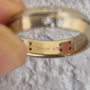 18k 6.4g White Gold and diamond Tiffany & Co band- sz7.5 - Image 5