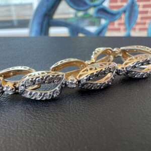 Alternative view of 14k 8g Gold Oval & Diamond Bracelet 7”