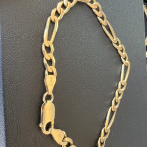 14k 9.4g Gold Figaro Bracelet 8”