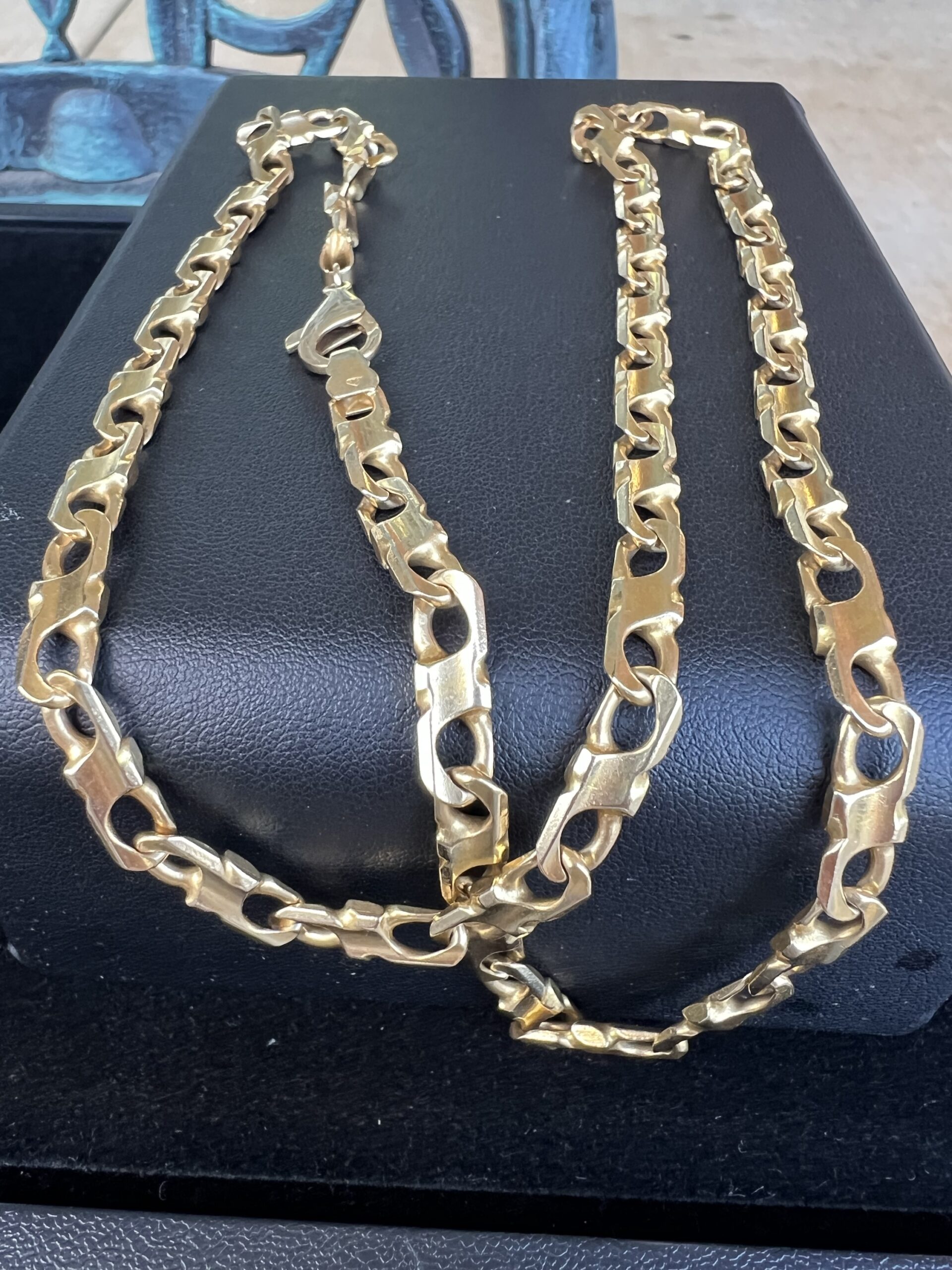 14k 53g Gold Infinity Link Chain 24” - Image 5