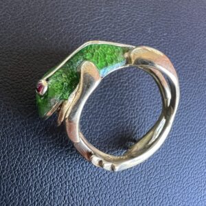 14k 8.9g Gold Frog Ring Sz 4.75 - Image 5