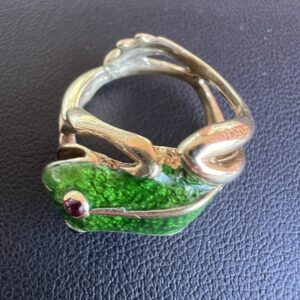 14k 8.9g Gold Frog Ring Sz 4.75 - Image 6