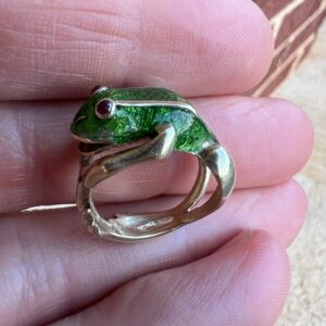 14k 8.9g Gold Frog Ring Sz 4.75