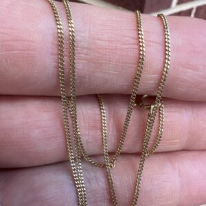 18k 2.6g Gold Cuban Chain 18” - Image 3