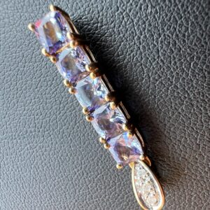 Alternative view of 9k 1.7g Gold Precious Stone Charm