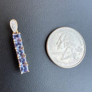 9k 1.7g Gold Precious Stone Charm - Image 3