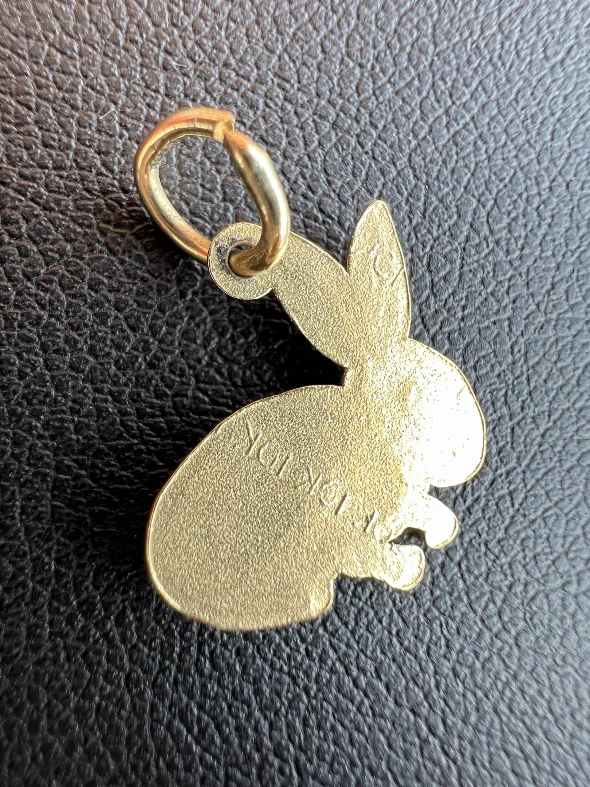 10k 0.6g Gold Rabbit - Image 3