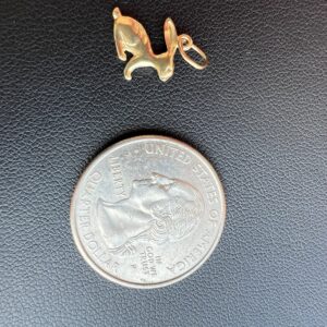 14k 0.6g Gold Rabbit Charm - Image 4