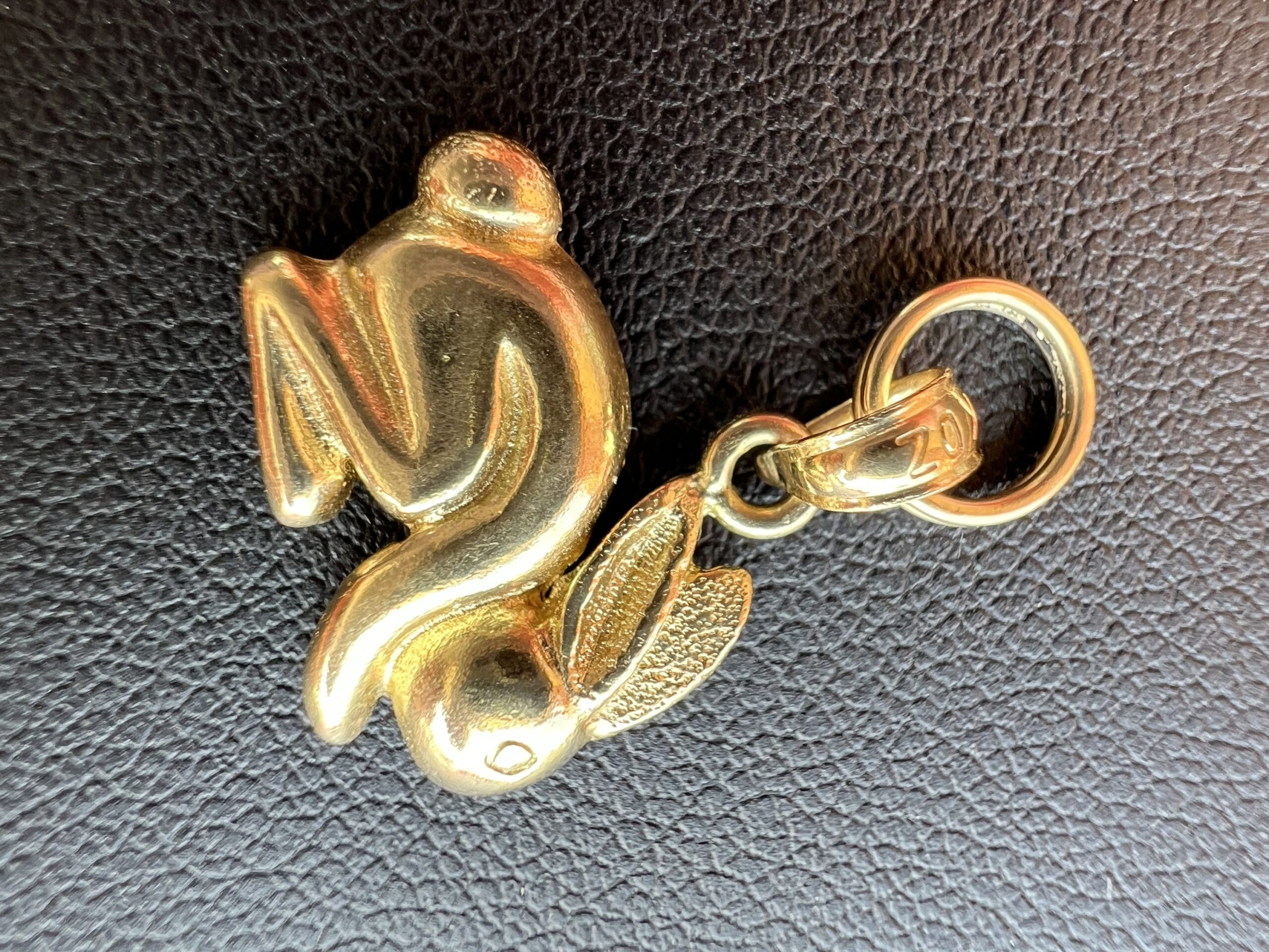 14k 1.7g Gold Rabbit Charm