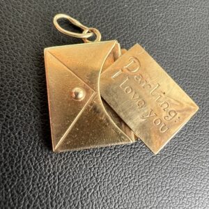14k 3.2g Gold Envelope Charm - Image 3