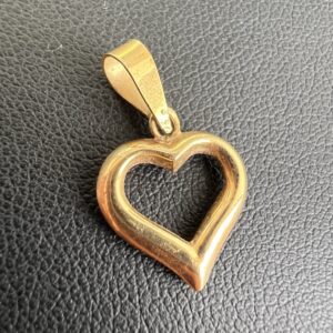 18k 0.5g Gold Heart Pendant - Image 3